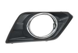GRILLE NISSAN X-TRAIL 2014-2017 PARE-CHOCS AVANT / AVEC TROU ANTIBROUILLARD / MOULURE CHROMÉE / DROIT
