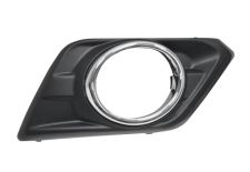 GRILLE NISSAN X-TRAIL 2014-2017 PARE-CHOCS AVANT / AVEC ANTIBROUILLARD / MOULURE CHROMÉE / DROITE