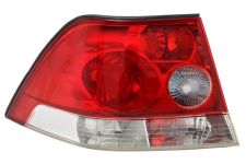 FEU ARRIÈRE OPEL ASTRA H 2004-2007 4 PORTES / GAUCHE