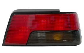 FEU ARRIÈRE PEUGEOT 405 1987-1996 FUME / DROIT