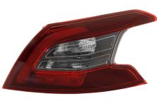 FEU ARRIÈRE PEUGEOT 308 2017-2021 EXTÉRIEUR / FUME / DROIT