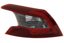 FEU ARRIÈRE PEUGEOT 308 2017-2021 EXTÉRIEUR / FUME / GAUCHE