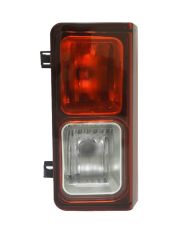 FEU ARRIÈRE NISSAN NV300 2016-2021 INFÉRIEUR / ANTIBROUILLARDS / GAUCHE