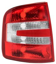 FEU ARRIÈRE SKODA FABIA 2004-2007 4 PORTES / COMBI / GAUCHE