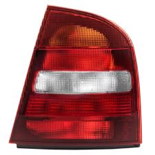 FEU ARRIÈRE SKODA OCTAVIA 1997-2000 SEDAN / DROIT