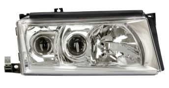 PHARE AVANT SKODA OCTAVIA 2000-2004 AVEC ANTIBROUILLARD / XENON / DROIT