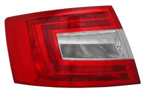 FEU ARRIÈRE SKODA OCTAVIA 2013-2017 SEDAN / GAUCHE