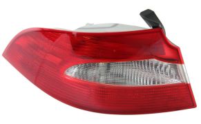 FEU ARRIÈRE SKODA SUPERB 2008-2013 SEDAN / GAUCHE