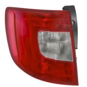 FEU ARRIÈRE SKODA SUPERB 2008-2013 COMBI / GAUCHE