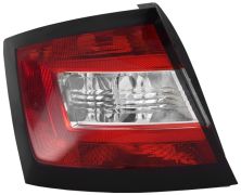FEU ARRIÈRE SKODA FABIA 2014-2018 5 PORTES / DROIT
