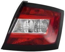 FEU ARRIÈRE SKODA FABIA 2014-2018 5 PORTES / DROIT