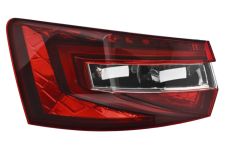 FEU ARRIÈRE SKODA SUPERB 2015-2019 COMBI / EXTÉRIEUR / FONCÉ / GAUCHE