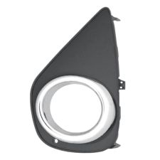GRILLE TOYOTA YARIS 2014-2017 PARE-CHOCS AVANT / AVEC ANTIBROUILLARD / MODÈLE HYBRID / GAUCHE