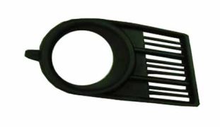 GRILLE SUZUKI SWIFT 2005-2007 PARE-CHOCS AVANT / AVEC ANTIBROUILLARD / DROITE