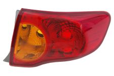 FEU ARRIÈRE TOYOTA COROLLA 2007-2010 4 PORTES / EXTÉRIEUR / DROIT