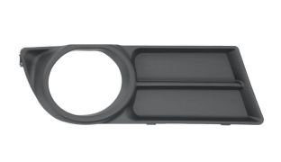 GRILLE TOYOTA COROLLA VERSO 2004-2007 PARE-CHOCS AVANT / AVEC ANTIBROUILLARD / DROIT