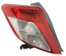 FEU ARRIÈRE TOYOTA YARIS 2011-2014 GAUCHE