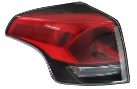 FEU ARRIÈRE TOYOTA RAV4 2015-2019 EXTÉRIEUR / GAUCHE