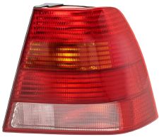 FEU ARRIÈRE VOLKSWAGEN BORA 1997-2005 BLANC / DROIT