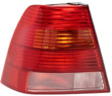 FEU ARRIÈRE VOLKSWAGEN BORA 1997-2005 BLANC / GAUCHE