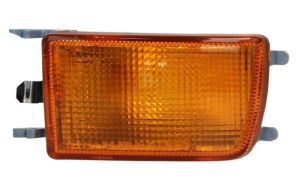 FEU CLIGNOTANT AVANT VOLKSWAGEN GOLF III 1992-1997 PARE-CHOCS AVANT / ORANGE / GAUCHE