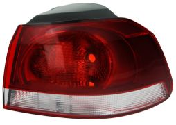 FEU ARRIÈRE VOLKSWAGEN GOLF VI 2008-2012 EXTÉRIEUR / TYPE HELLA / BASE NOIRE / MODÈLE GTI / GTD / DROIT