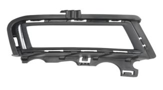 GRILLE VOLKSWAGEN GOLF VII 2012-2017 PARE-CHOCS AVANT / SUPÉRIEURE / AVEC ANTIBROUILLARD / DROIT