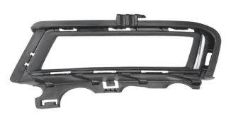 GRILLE VOLKSWAGEN GOLF VII 2012-2017 PARE-CHOCS AVANT / SUPÉRIEURE / AVEC ANTIBROUILLARD / GAUCHE