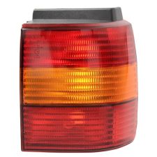 FEU ARRIÈRE VOLKSWAGEN PASSAT 1993-1997 BREAK / ORANGE / DROIT
