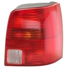 FEU ARRIÈRE VOLKSWAGEN PASSAT 1997-2000 BREAK / BLANC / DROIT