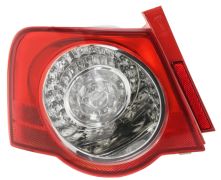 FEU ARRIÈRE VOLKSWAGEN PASSAT 2005-2010 SEDAN / EXTÉRIEUR / GAUCHE