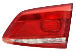 FEU ARRIÈRE VOLKSWAGEN PASSAT 2010-2014 BREAK / INTÉRIEUR / DROIT