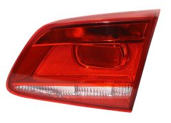 FEU ARRIÈRE VOLKSWAGEN PASSAT 2010-2014 SEDAN / INTÉRIEUR / BASE CLAIRE / DROIT
