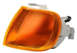 FEU CLIGNOTANT AVANT VOLKSWAGEN POLO 1995-1999 ORANGE / GAUCHE
