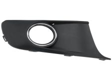 GRILLE VOLKSWAGEN CADDY 2010-2015 PARE-CHOCS AVANT / AVEC ANTIBROUILLARD / CONTOUR CHROMÉ / DROITE