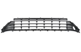 GRILLE VOLKSWAGEN GOLF VII 2017-2020 PARE-CHOCS AVANT / AVEC MOULURE CHROMÉE / CENTRALE 