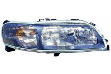 PHARE AVANT VOLVO V70 2000-2004 DROIT