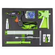 PALETTE AVEC LE KIT D'OUTILS POUR LA RÉPARATION DES ENFONCEMENTS